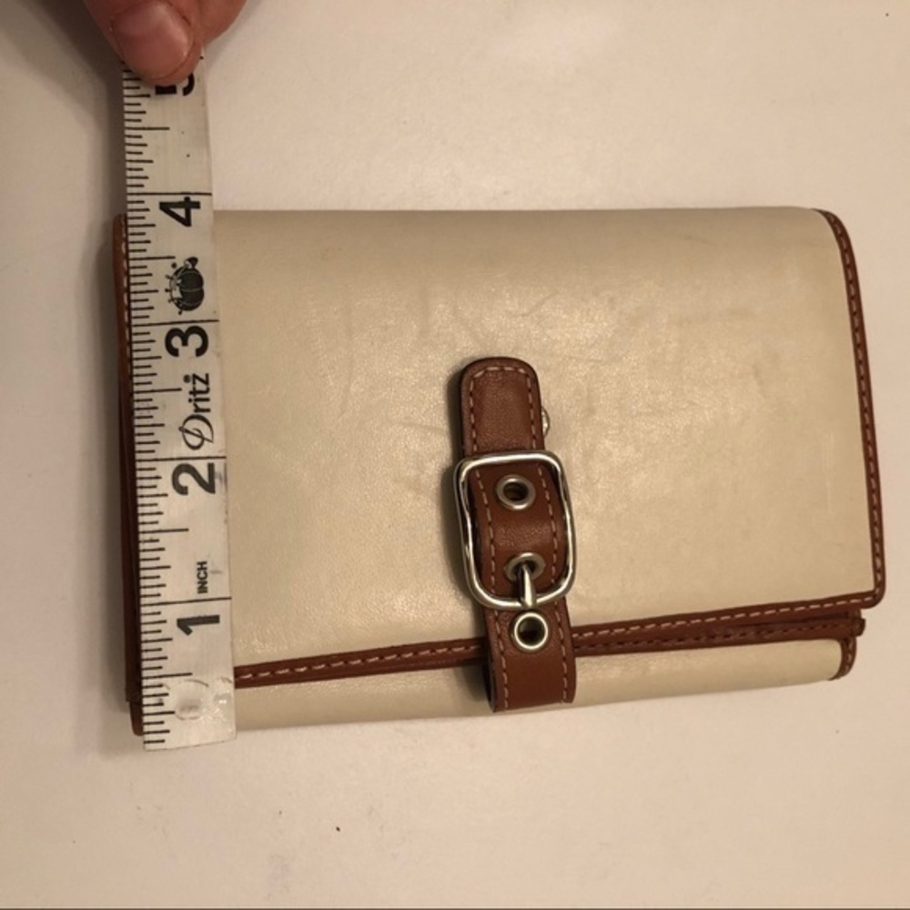 Coach brown and white leather wallet - Picture 12 of 13